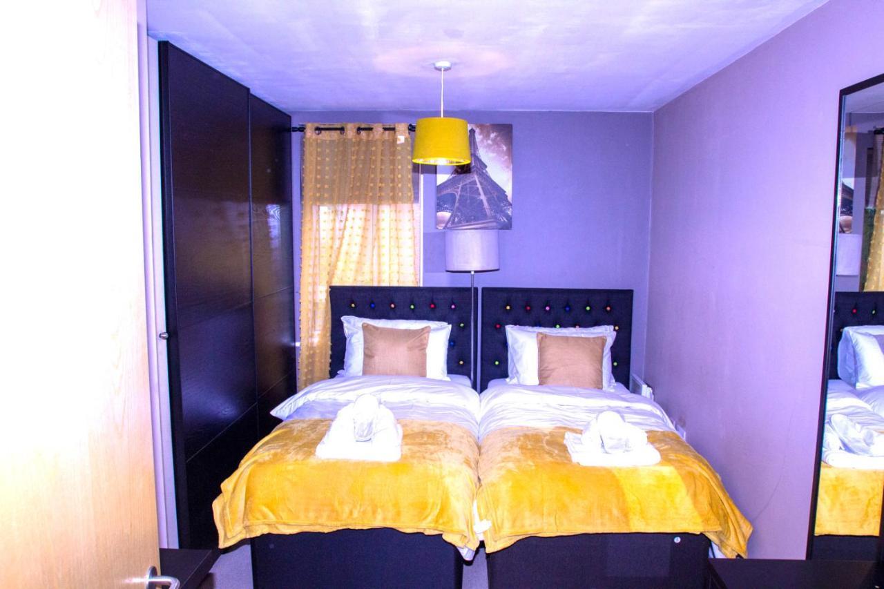 Allen Luxury Apartment โคเวนทรี ภายนอก รูปภาพ